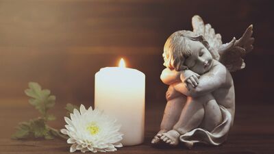 Düşük ya da ölü doğum yaşayan birine nasıl destek olunur?