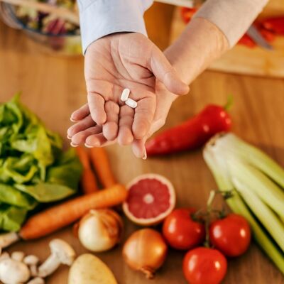 Bu besinlerle bu ilaçları bir arada tüketmeyin!