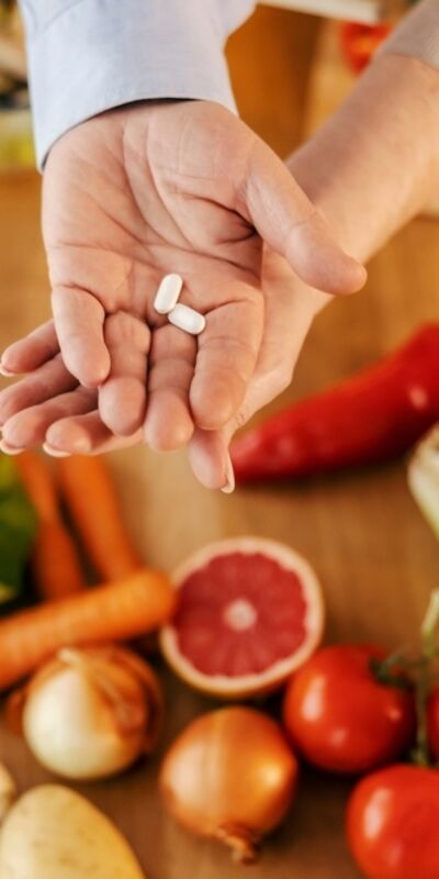 Bu besinlerle bu ilaçları bir arada tüketmeyin!