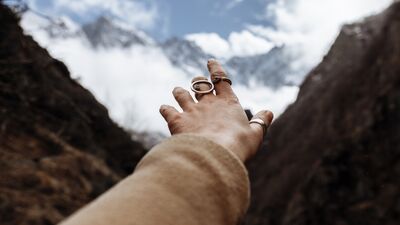 Güç mücadele ile elde edilmez