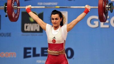 Olimpiyat madalyası kazanan Türk kadın sporcular