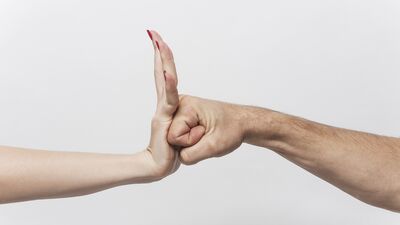 Mecburen süren evlilikler: Her şey tamamen duygusal mı?