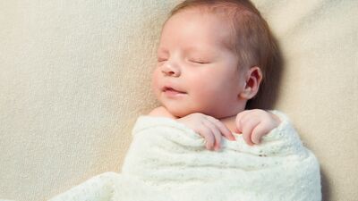 Yeni doğan bebeğinizde akne varsa...