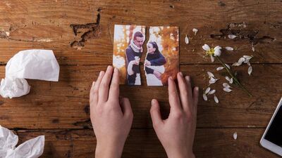 Hangi burç eski sevgilisine nasıl davranır?