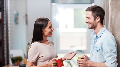 İnsanlara kendinizi kolayca beğendirmek için 8 ipucu