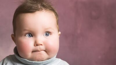 Tombul yanakları toparlama egzersizleri