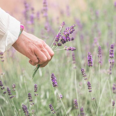 Kendiniz olmaktan utanmayın!