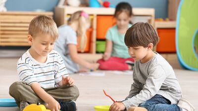 Çocuğunuz okulda arkadaş edinemiyor mu?