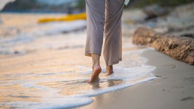 Yalnız! Güçlü insan...