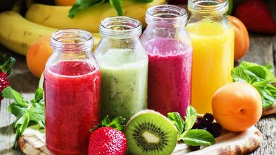 Bağırsak temizleyen taze meyve suyu