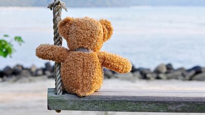 Önemsemiyor gibi görünsem de bir sevgilim olsun istiyorum