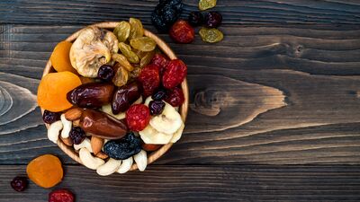 Kabızlık sorununa yardımcı: Kuru meyveler