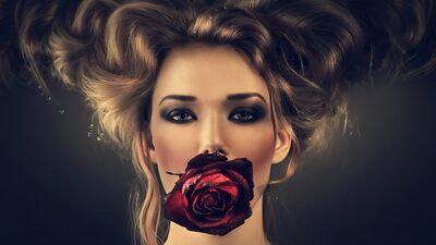 Sevgilime blöf olsun diye kendime çiçek gönderdim