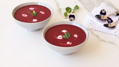 Mor havuç çorbası