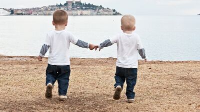 İkizlerim 18 aylık