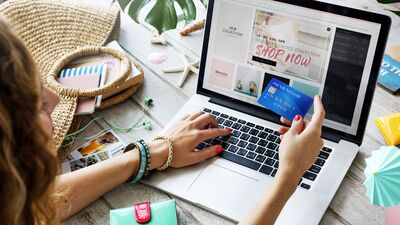 Neden bunalınca alışveriş yaparız?