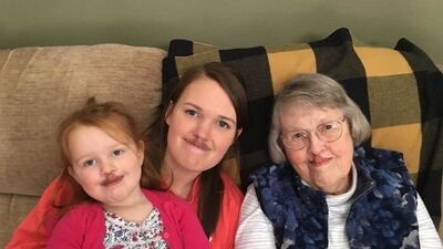 Şıp demiş burnundan düşmüş!