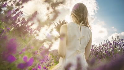 Kum tanesi, zaman, mutluluk ve lavanta