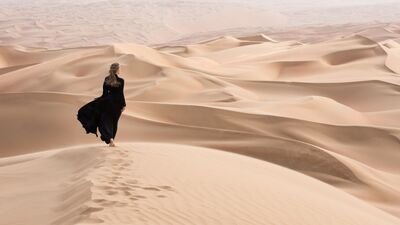 Makro Bağlantı - I: İzler