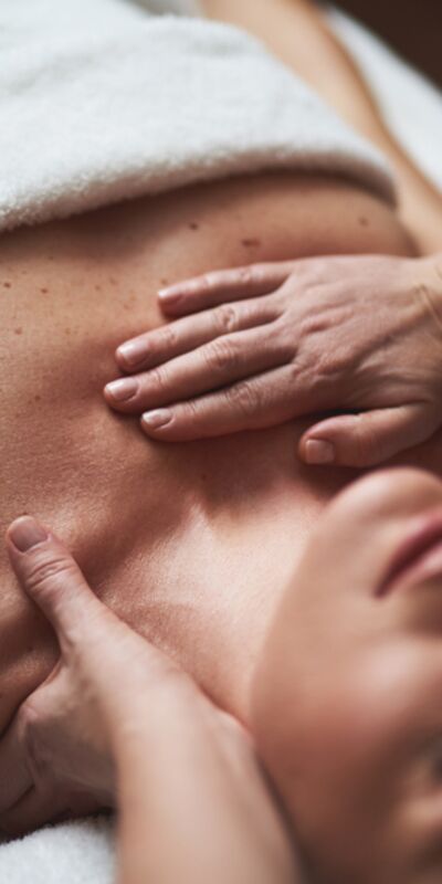 Sağlık için meme masajı