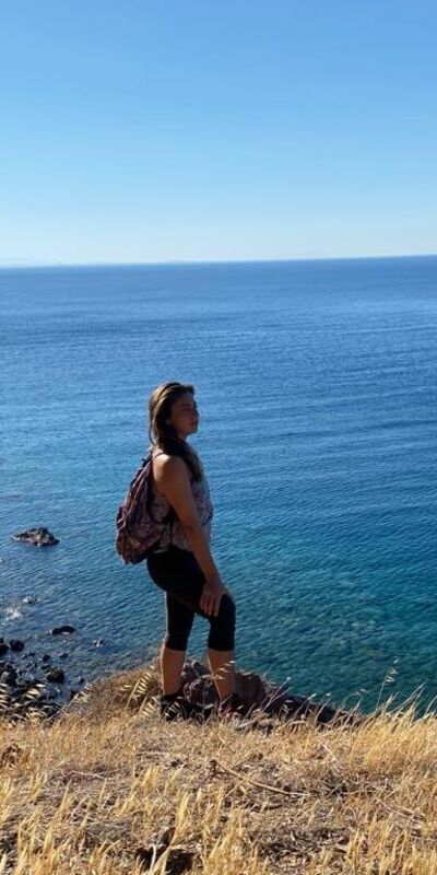 Athenalar Yürüyor: Bir Tanrıça Manifestosu