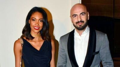 Soner Sarıkabadayı baba olduğunu duyurdu!