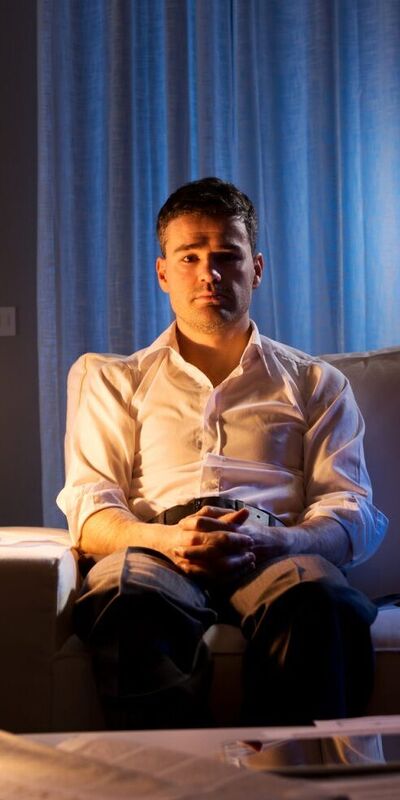 Gerçek Erkek Hikayeleri - Bilgiç Okan’ın terk edilme dakikaları