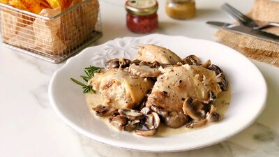 Kremalı mantarlı tavuk