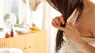 Saçınızın incelmesine neden olan 10 alışkanlık