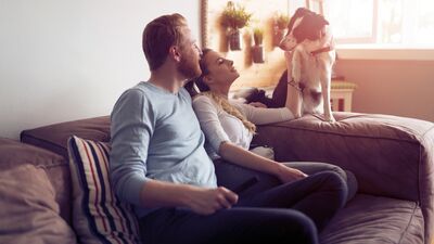 COVID-19 salgını sırasında evde yapabileceğiniz Sevgililer Günü önerileri