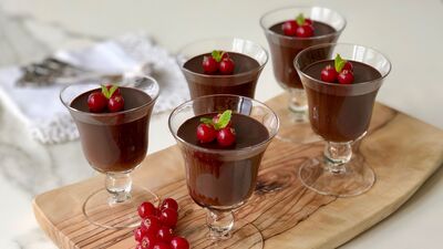 Sevgililer Günü için çikolatalı portakal aromalı kolay mus