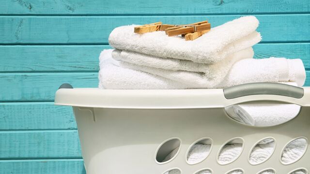 Çamaşırları klorsuz beyazlatmanın püf noktaları