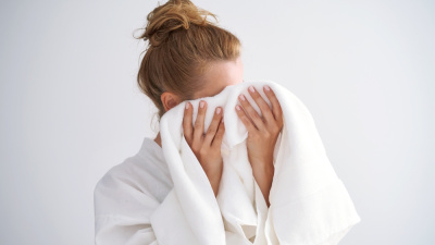 Yüzünüzü kurutmak için havlu kullanmayın