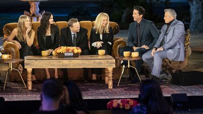 "Friends" efsanesi geri döndü! İşte bilinmeyenler…