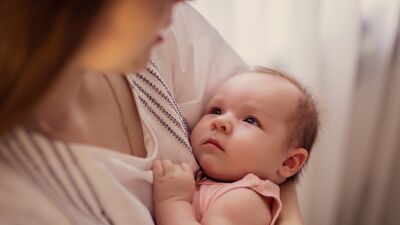 &quot;Bebeğim uyumuyor&quot; diyenler için bağlanma temelli yaklaşım