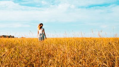 Sevgilimden yakışıklı olduğu için ayrılmak istiyorum