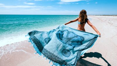 Plaj giyiminin yıldızı: Pareo