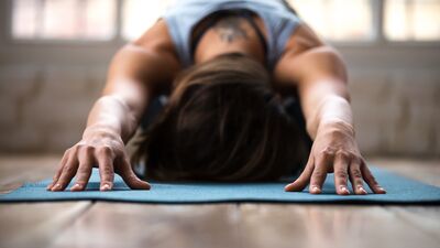 Bedeninizi ve zihninizi resetleyecek yin yoga pozları