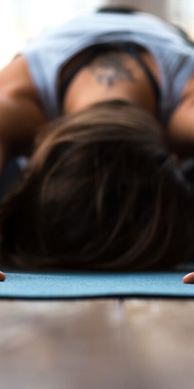 Bedeninizi ve zihninizi resetleyecek yin yoga pozları