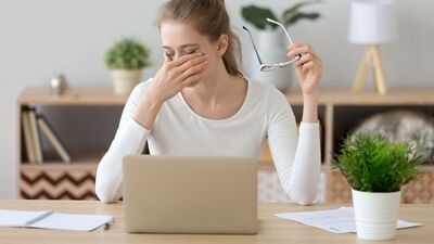 Göz yorgunluğuna birebir: Göz yogası