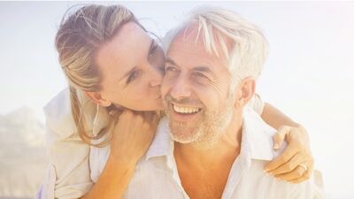 Olgun bir erkeğe ilgi duymak için geçerli 8 sebep