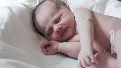 Yeni doğan rehberi: Göbek bakımı 