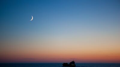 Oğlak burcunda Yeniay