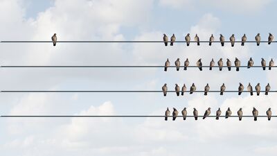 Kalabalıklar içinde yalnız hissetmek