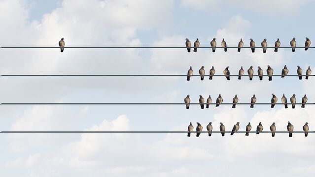 Kalabalıklar içinde yalnız hissetmek