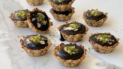 Yulaflı çikolatalı meyveli tartölet