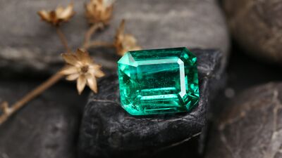 Sadakatin taşı: Zümrüt