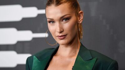 Bella Hadid'ten ilham alan akım: Jaw highlighting