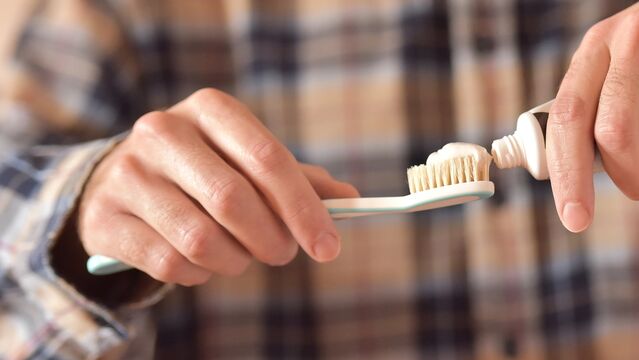 Dişlerinizi kahvaltıdan sonra hemen fırçalamayın!