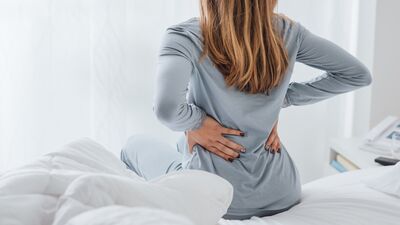 Sırt ağrısıyla uyanıyorsanız...